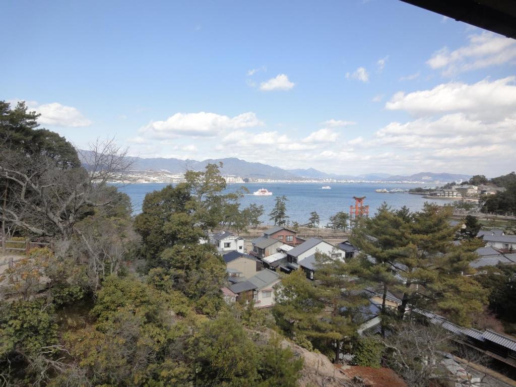Hotel Jukeiso à Hatsukaichi Extérieur photo