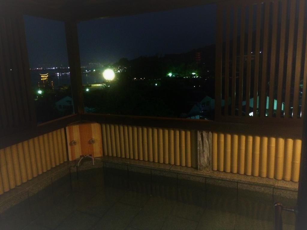 Hotel Jukeiso à Hatsukaichi Extérieur photo