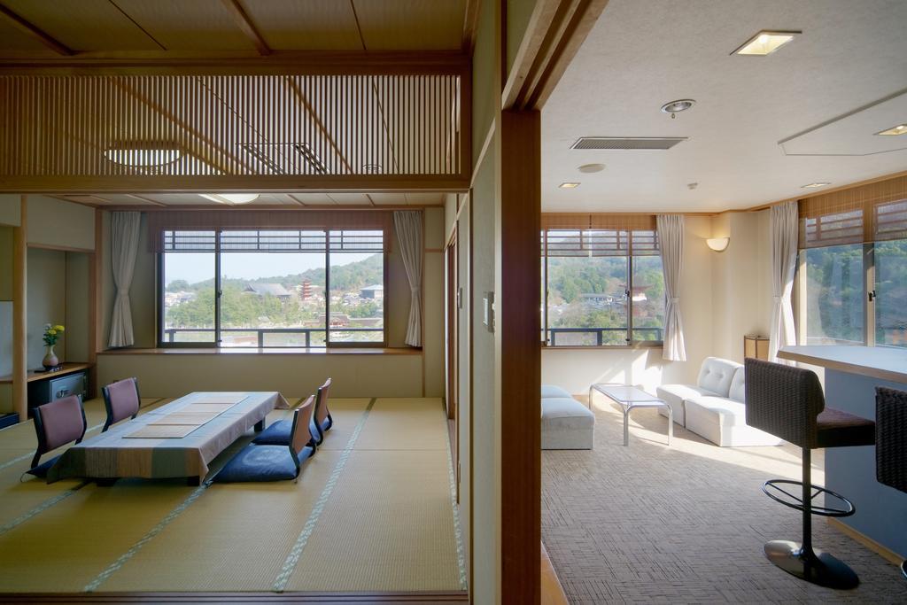 Hotel Jukeiso à Hatsukaichi Extérieur photo